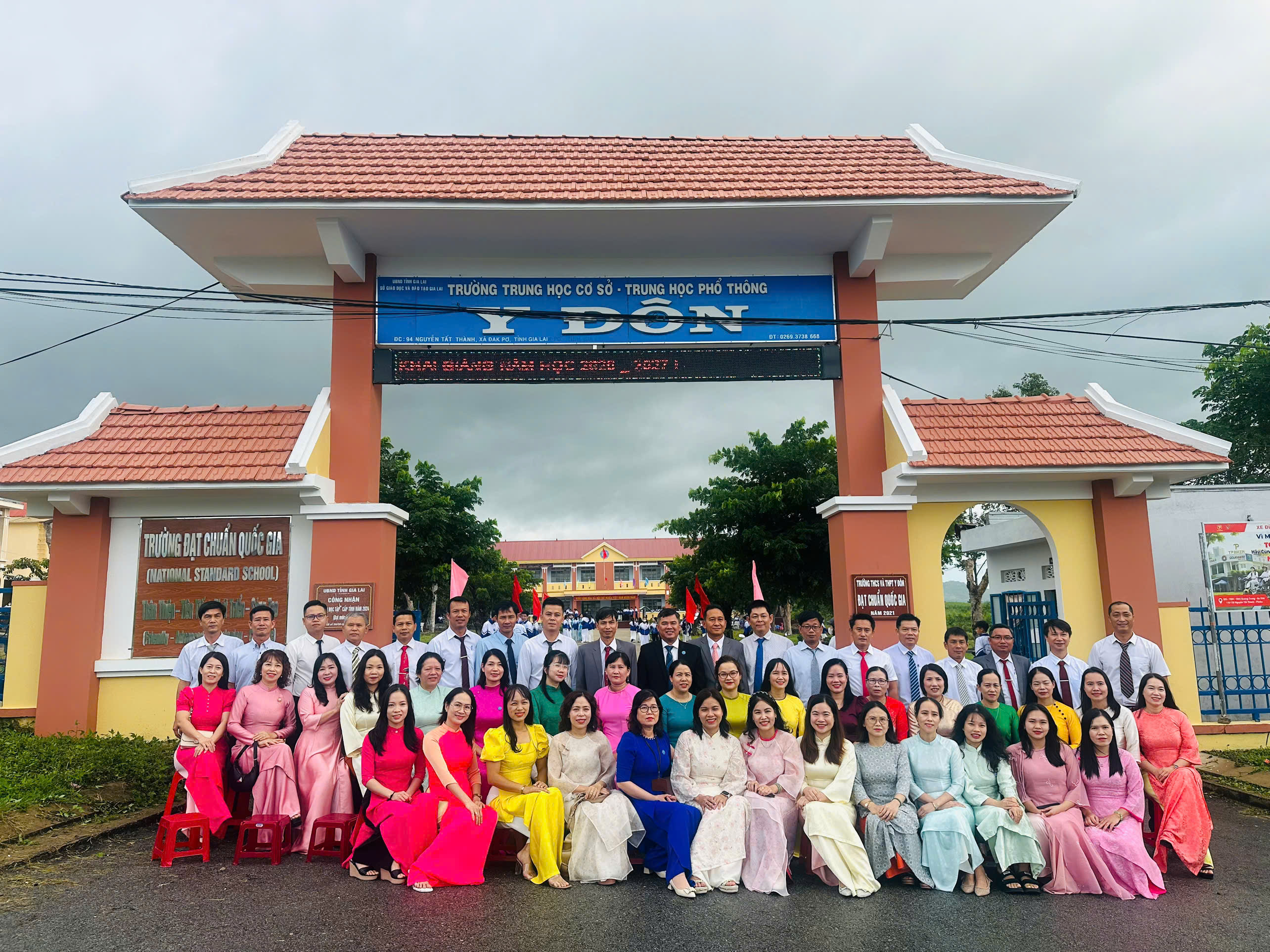 TRƯỜNG THCS VÀ THPT Y ĐÔN - TƯNG BỪNG KHAI GIẢNG NĂM HỌC 2026 – 2027