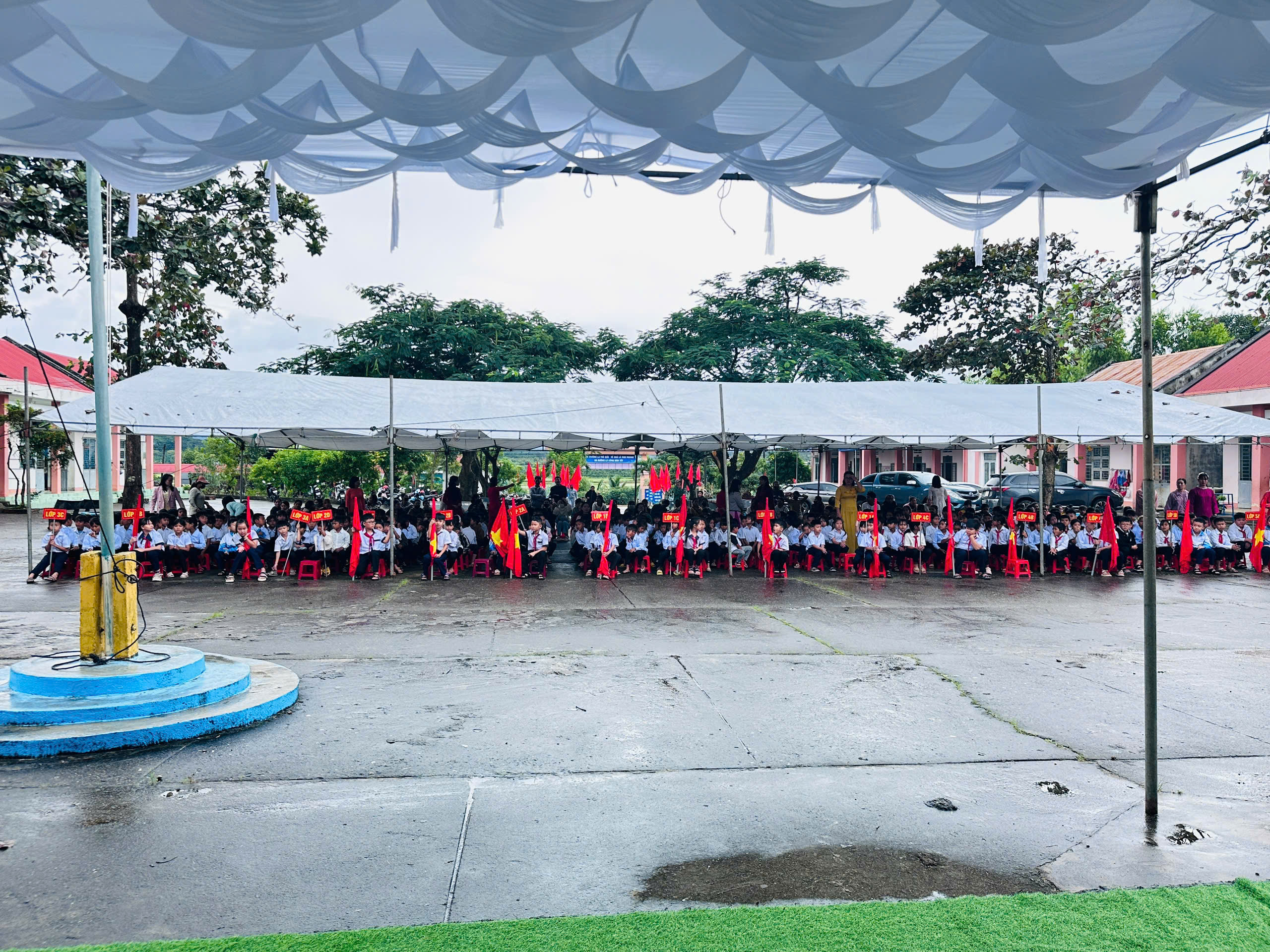 Rộn ràng Lễ khai giảng năm học 2026-2027 tại Trường Tiểu học Ayun: Dấu ấn lịch sử sau sáp nhập