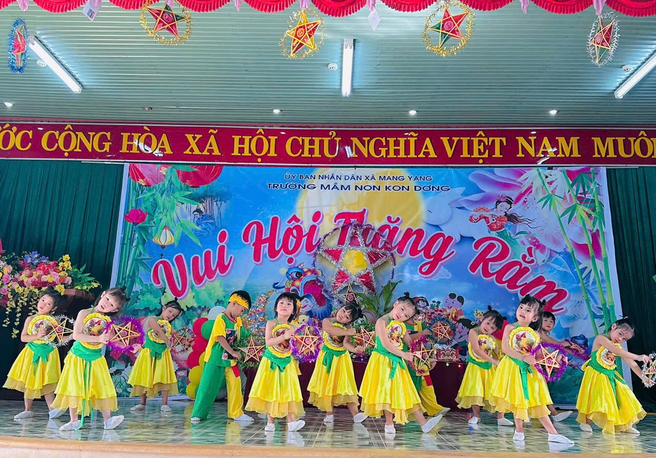 TRƯỜNG MẦM NON KON DƠNG – VUI TẾT TRUNG THU CÙNG CÁC BÉ