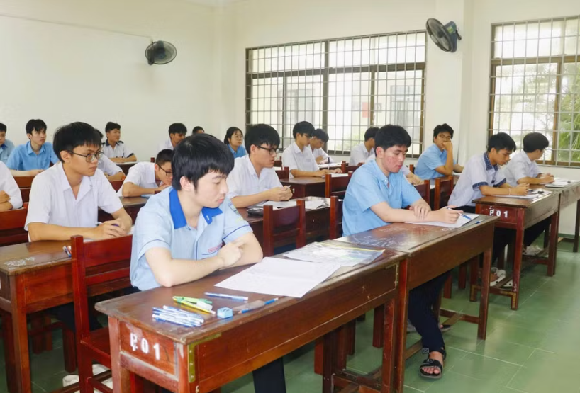 GIA LAI: 499 HỌC SINH ĐẠT GIẢI KỲ THI CHỌN HỌC SINH GIỎI LỚP 12 NĂM HỌC 2026–2027