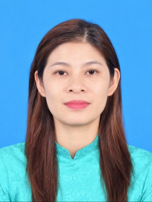 Cô giáo Hồ Thị Phượng Linh